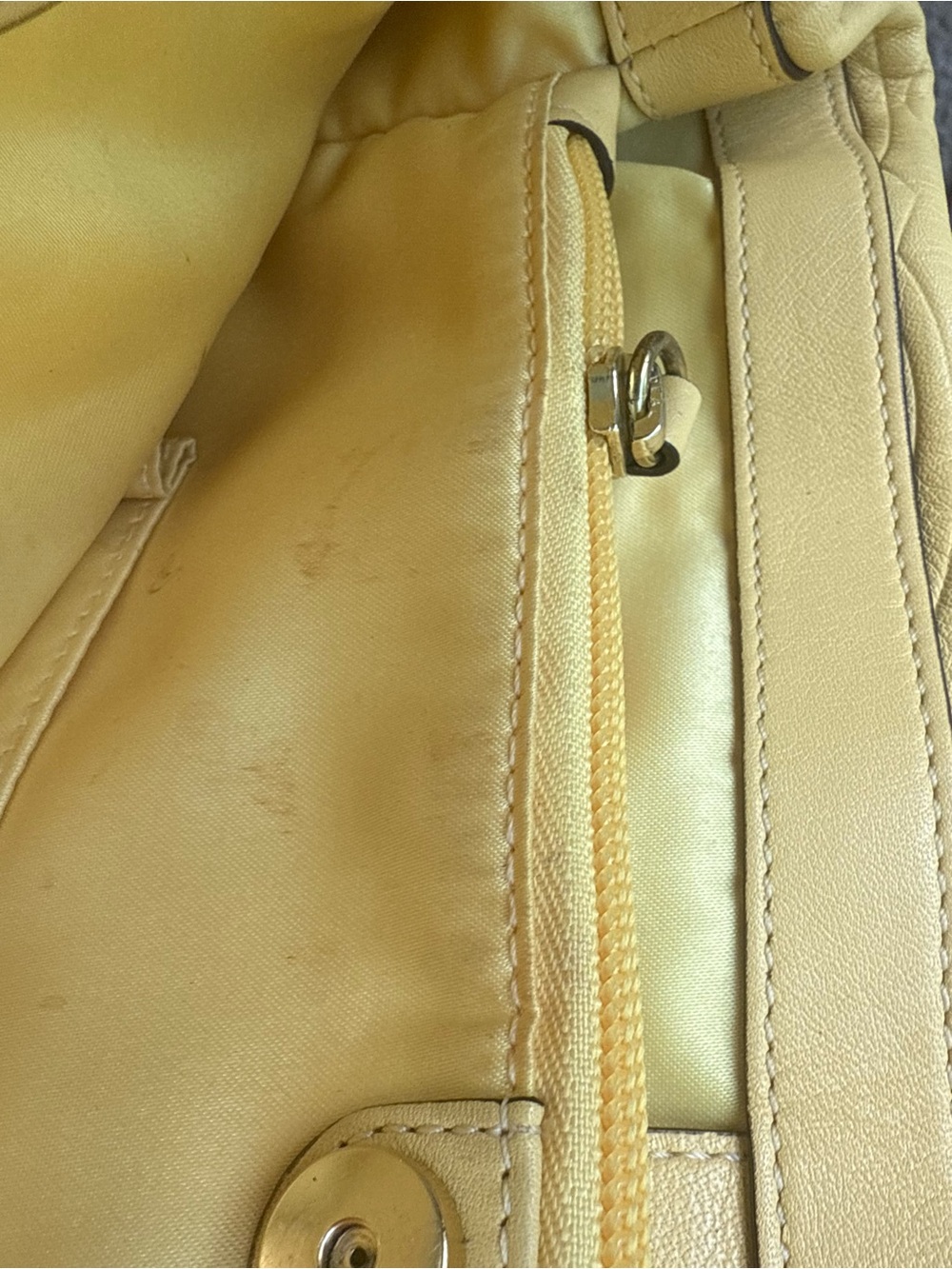2013 Coach Ashley Lace Eyelet Leather Carryall F21883 – Vintage-Era Rare Yellow - Picture 16 of 16